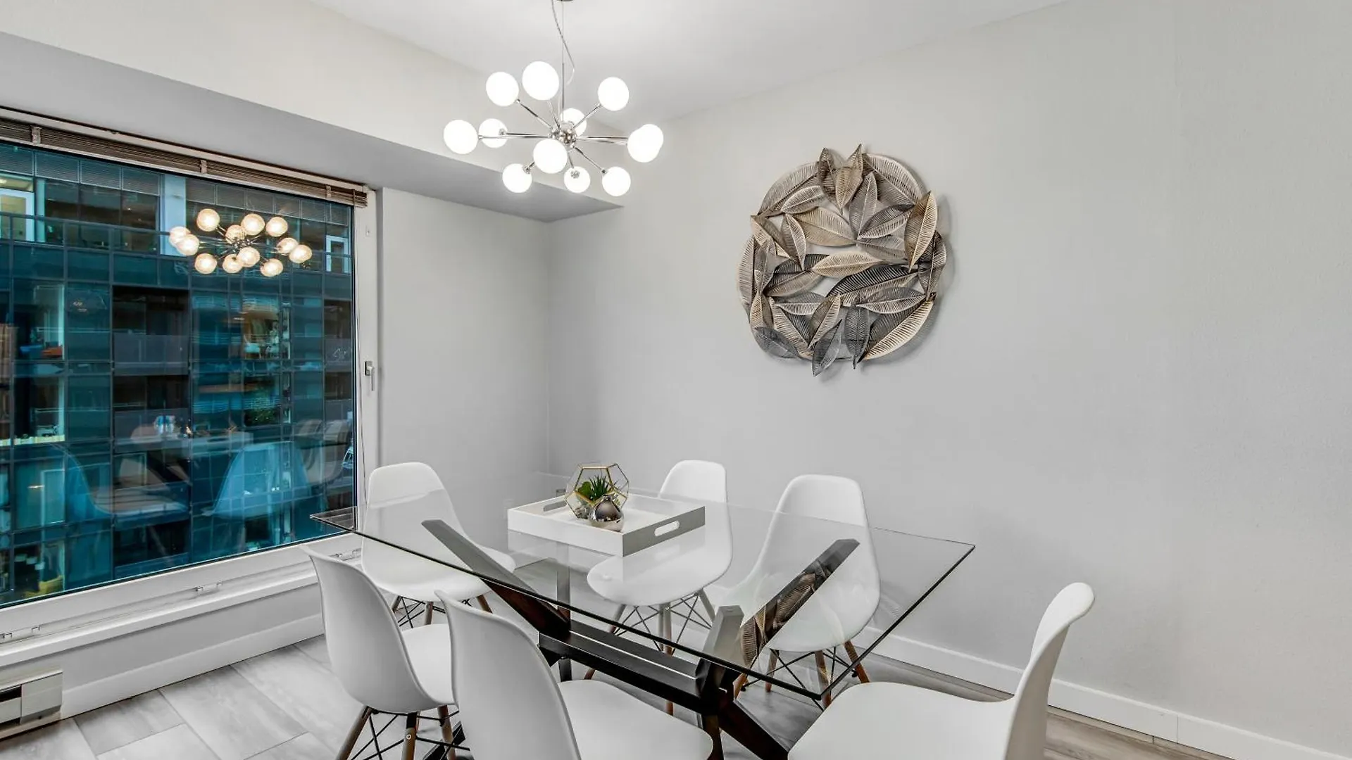 Apartment Newmark Tower Seattle United States